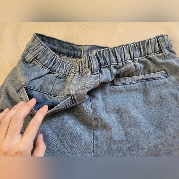 Cute Y2K Blue Denim High Rise Pleated Mini Skorts (SIZE L) - Picture 4 of 10